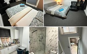 Whitechapel Station Rooms R1